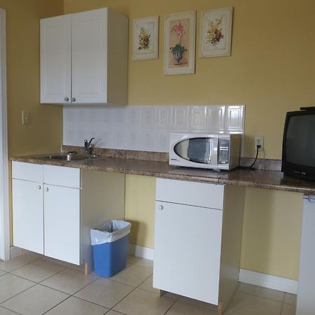 Villa Nova Motel Wasaga Beach Bagian luar foto