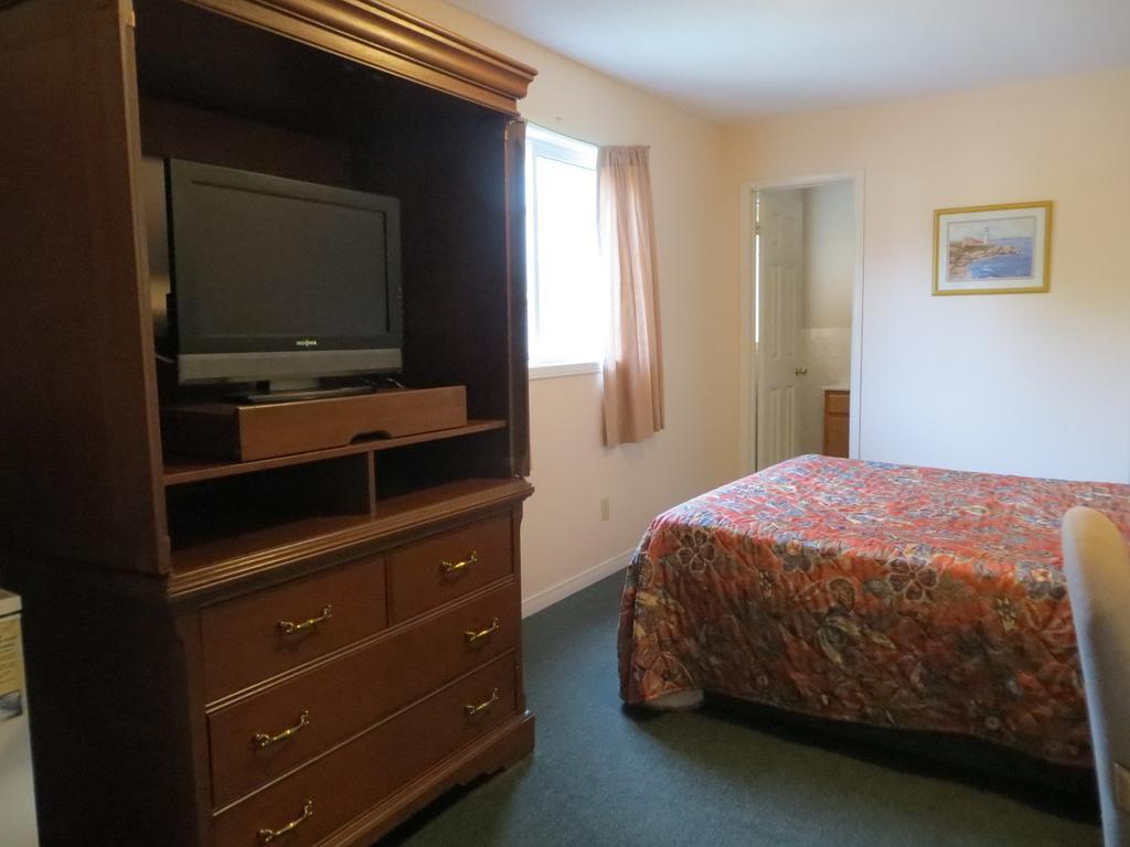 Villa Nova Motel Wasaga Beach Bagian luar foto
