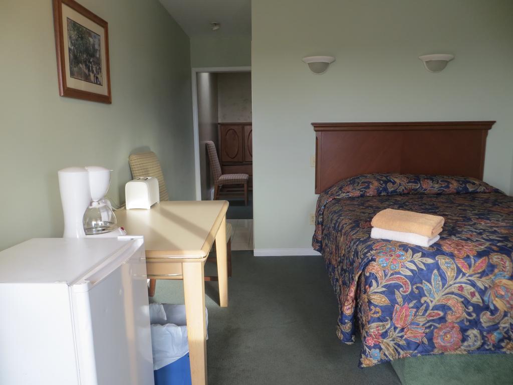 Villa Nova Motel Wasaga Beach Ruang foto