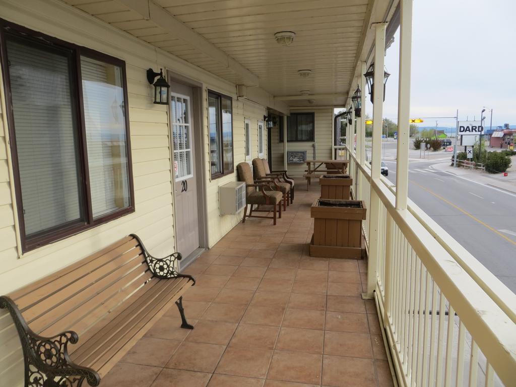 Villa Nova Motel Wasaga Beach Bagian luar foto