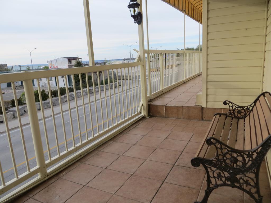 Villa Nova Motel Wasaga Beach Bagian luar foto