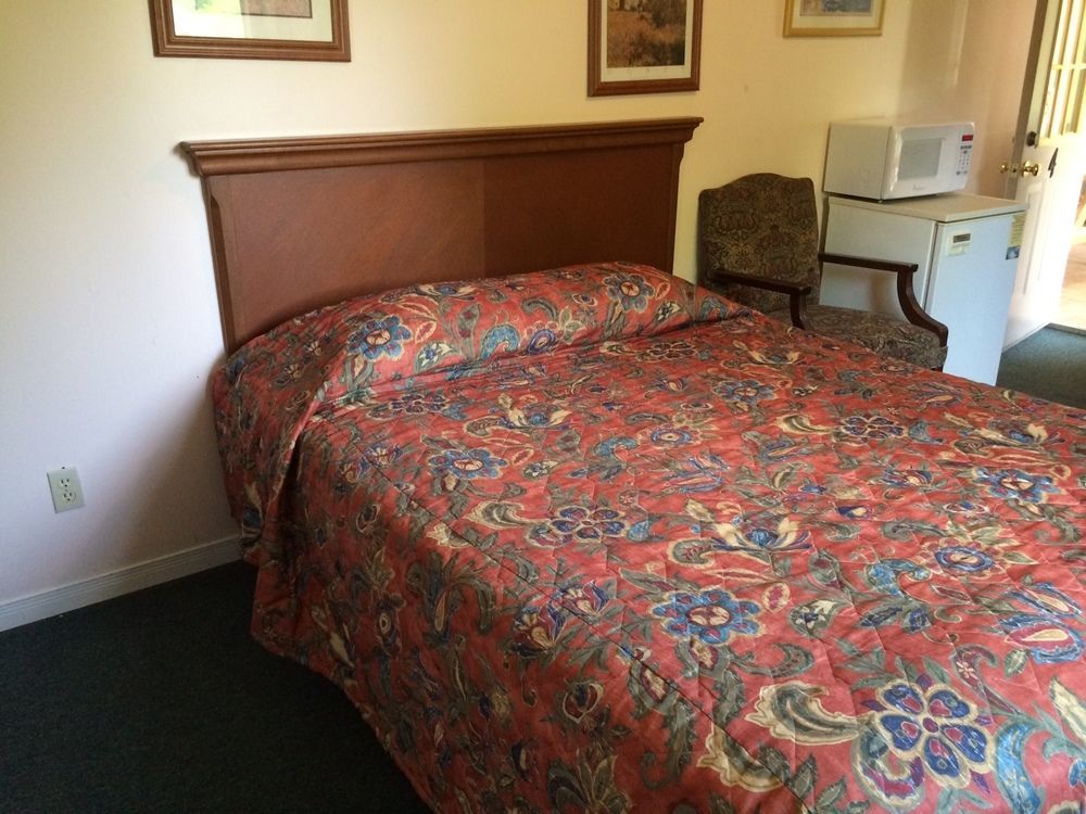 Villa Nova Motel Wasaga Beach Bagian luar foto