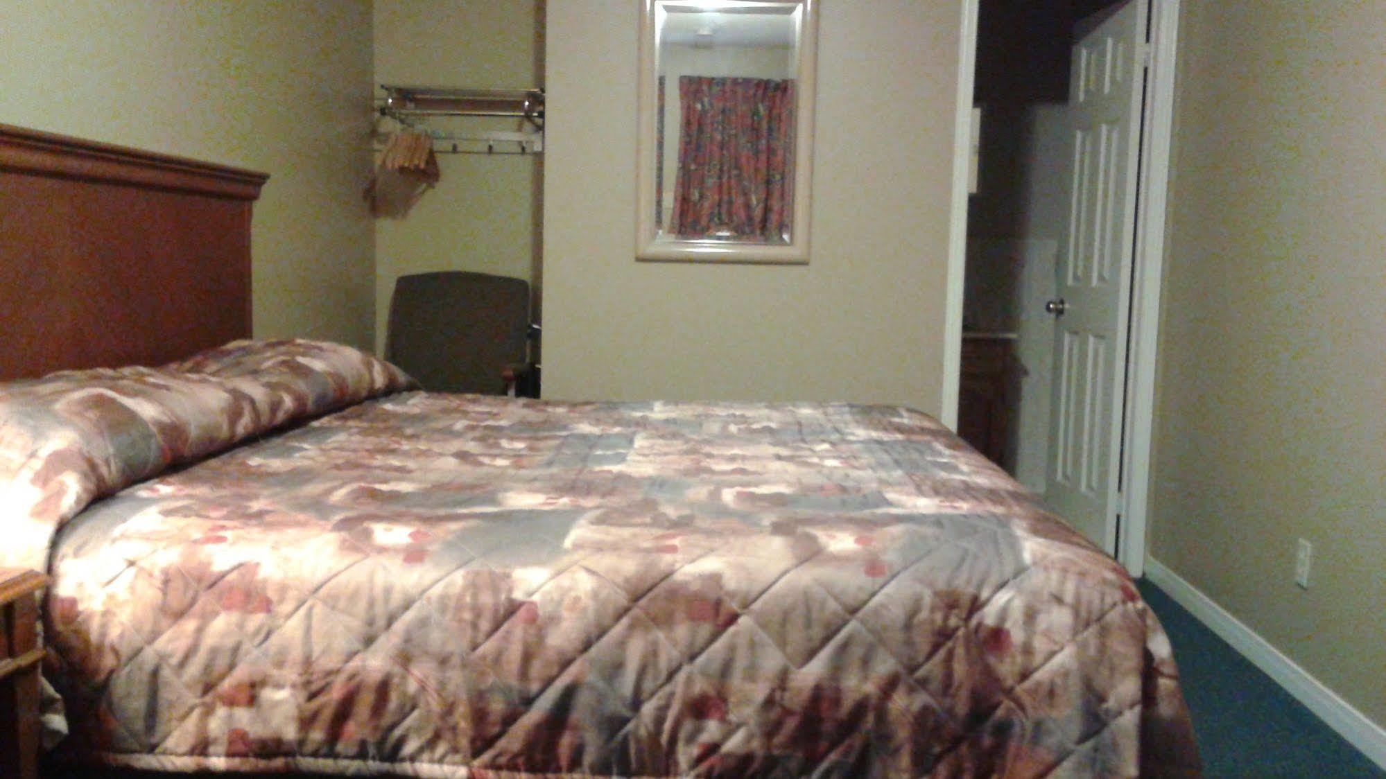 Villa Nova Motel Wasaga Beach Bagian luar foto