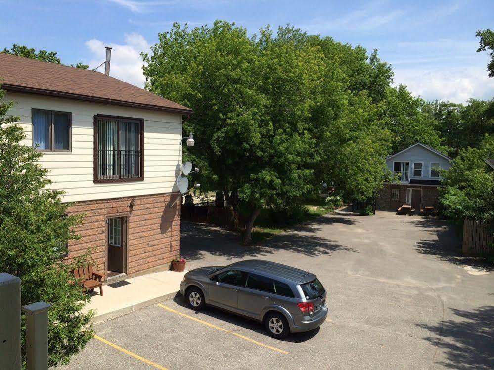 Villa Nova Motel Wasaga Beach Bagian luar foto